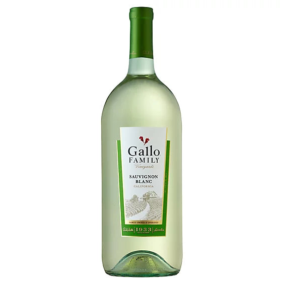 Gallo Sauvignon Blanc 1.5L - PEECEE Liquor