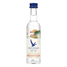 GREY GOOSE STRAWBERRY LEMONGRASS 50ML - PEECEE Liquor